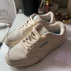 Reebok shoes tan size 7.5